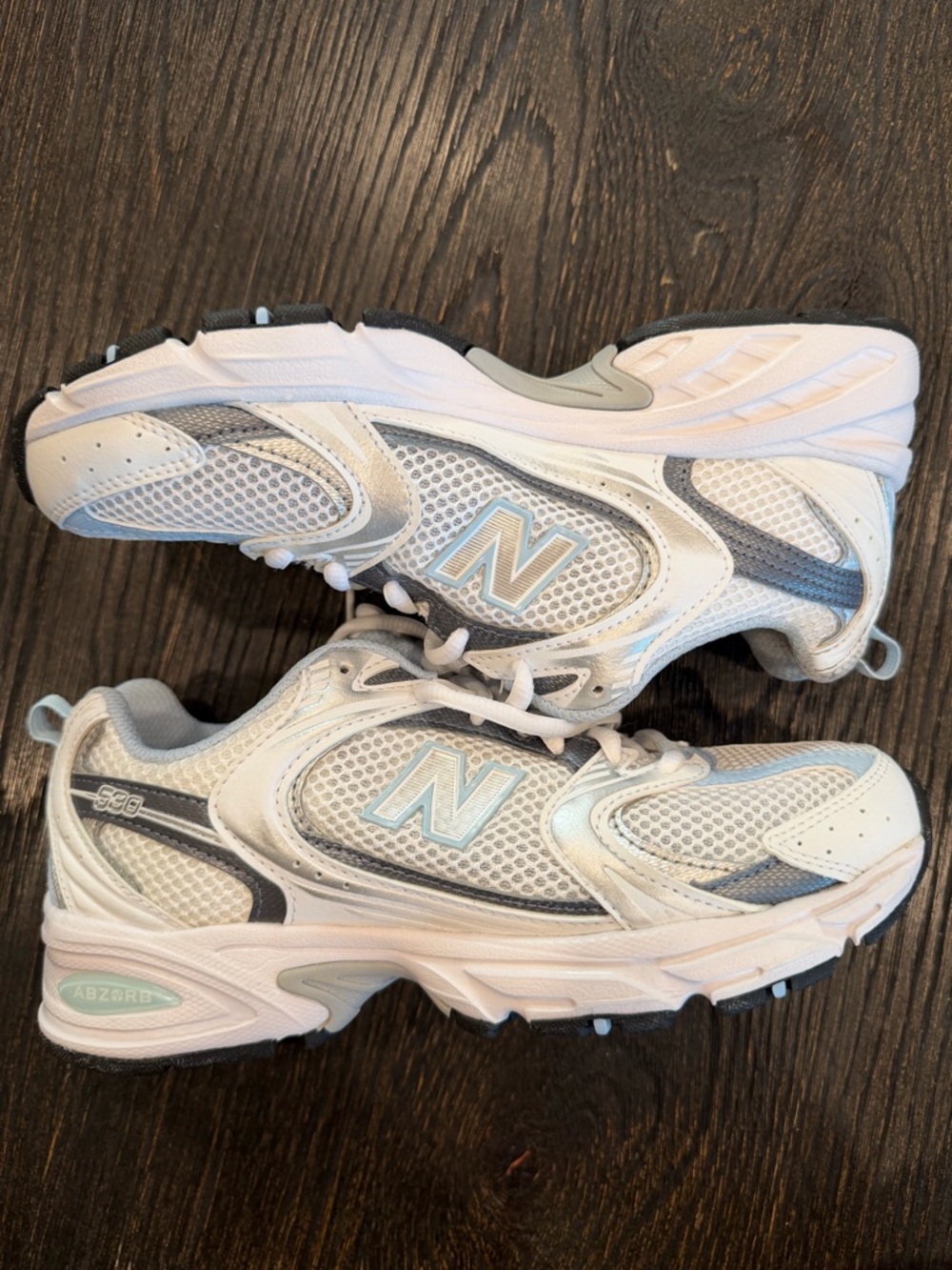 New Balance 530 white blue sneakers size 6 women